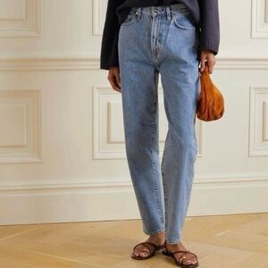 Vintage Levi’s 606 high-waisted light-wash jeans. 💙
